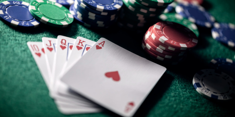 Đôi nét về luật chơi Poker